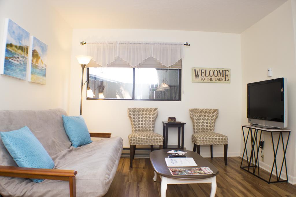 Marina Cay Hotel Bigfork Kamer foto